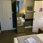 Queen Anne's Hotel 3*