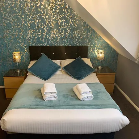 York Guest House 3*