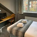 York Guest House Отель Йорк