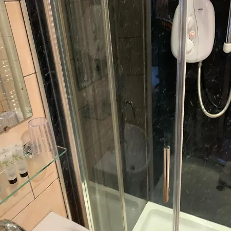 クイーン アンズ ゲスト ハウス 3* ヨーク