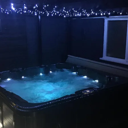 York Guest House 3*